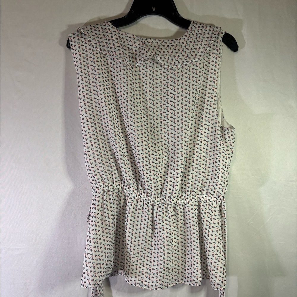 Max Studio White Floral Wrap Blouse - Picture 3 of 6